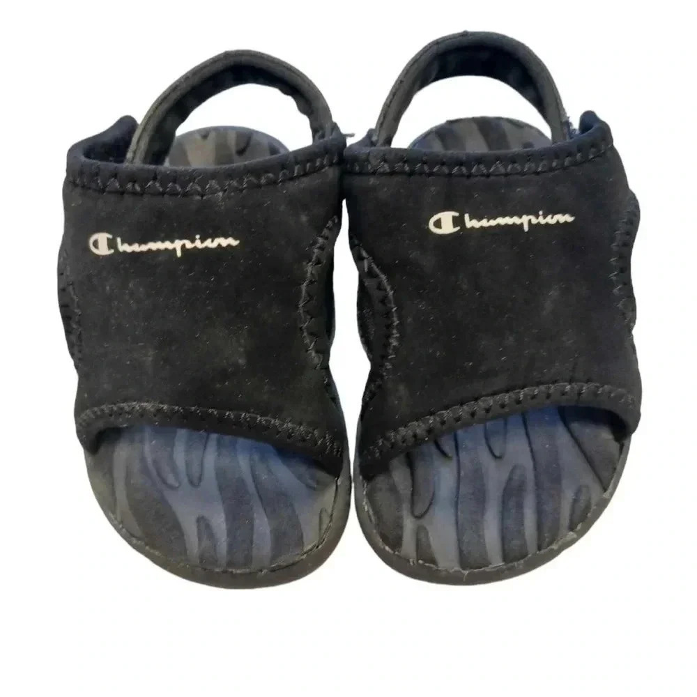 Champion Black Round Toe Velcro Sandals Size 3W